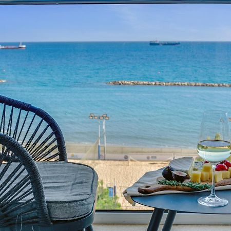 Sanders Kanika Sea Forum - Adorable 2-Bedroom Apartment With Sea View Limassol Kültér fotó