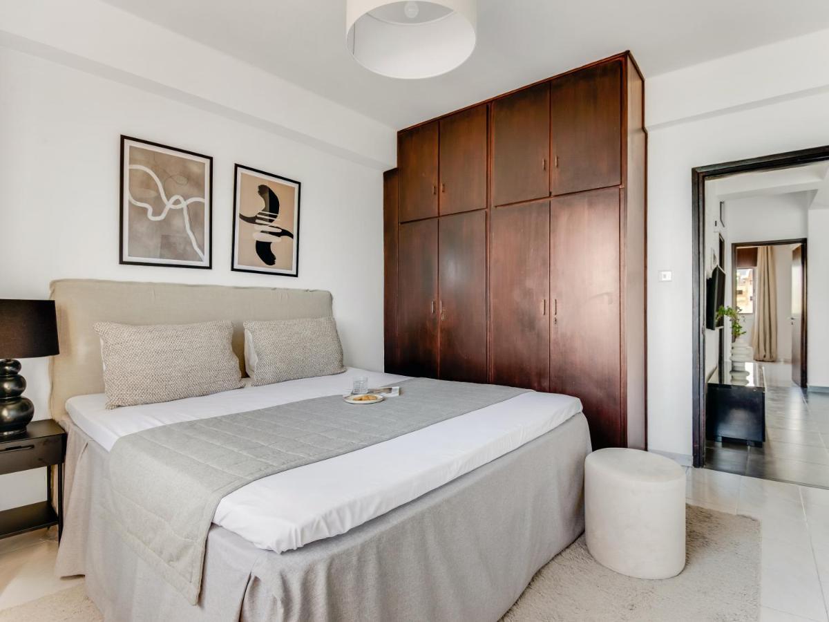 Sanders Kanika Sea Forum - Adorable 2-Bedroom Apartment With Sea View Limassol Kültér fotó