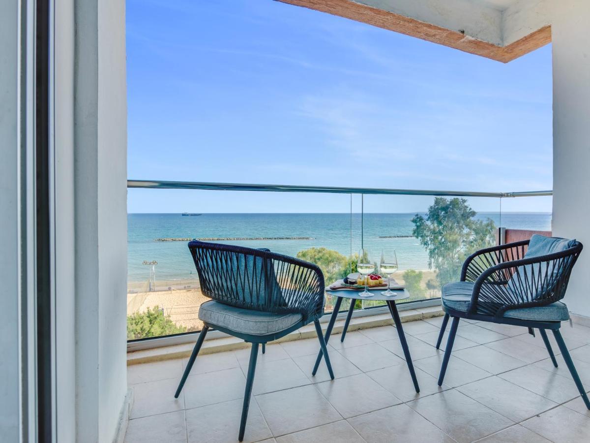 Sanders Kanika Sea Forum - Adorable 2-Bedroom Apartment With Sea View Limassol Kültér fotó