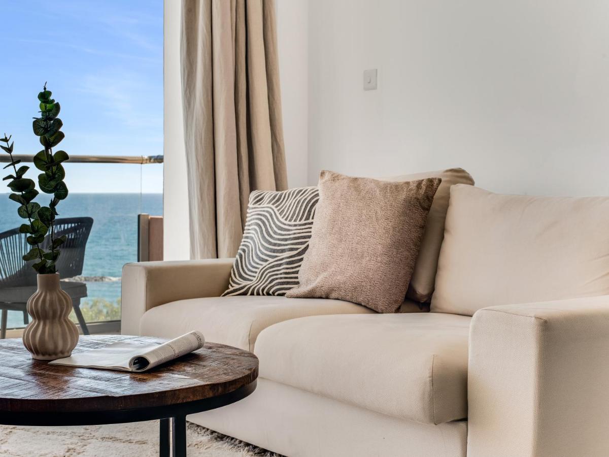 Sanders Kanika Sea Forum - Adorable 2-Bedroom Apartment With Sea View Limassol Kültér fotó