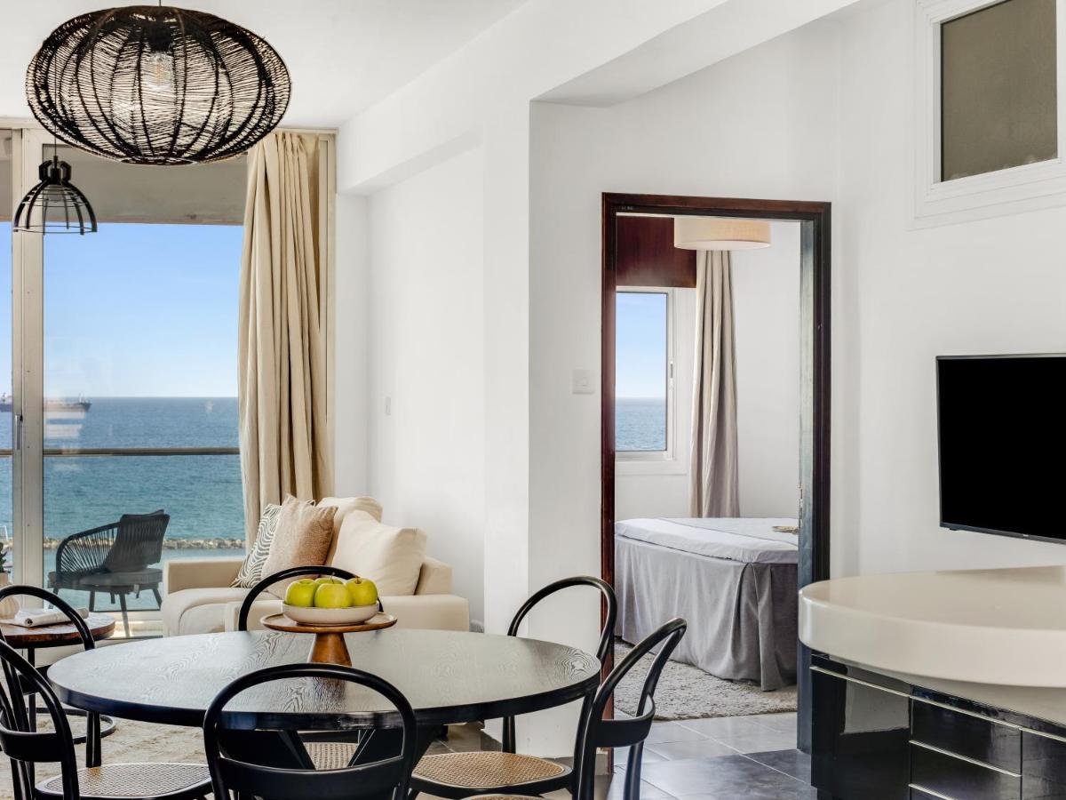 Sanders Kanika Sea Forum - Adorable 2-Bedroom Apartment With Sea View Limassol Kültér fotó